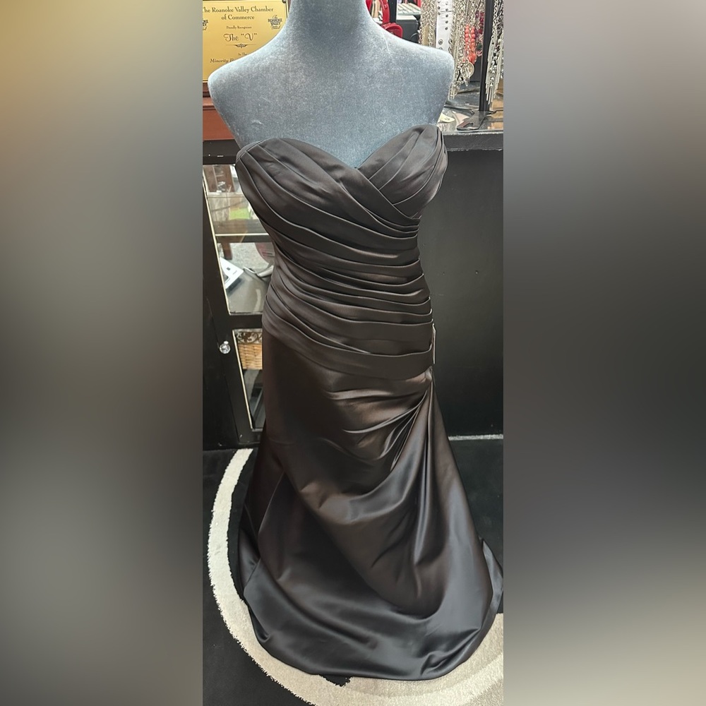 Bill Levkoff sz 10 black long formal dress